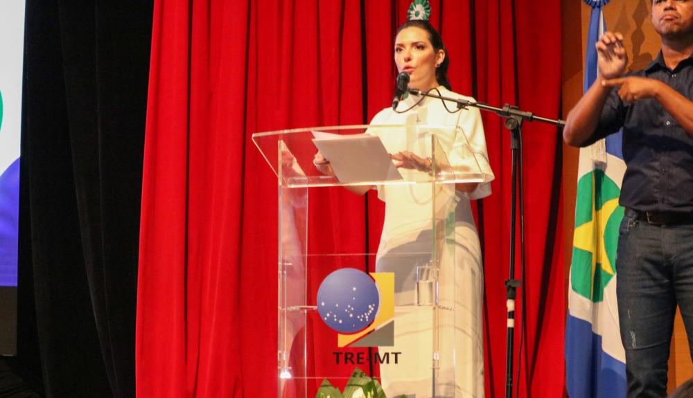 Deputada JANAÍNA RIVA 