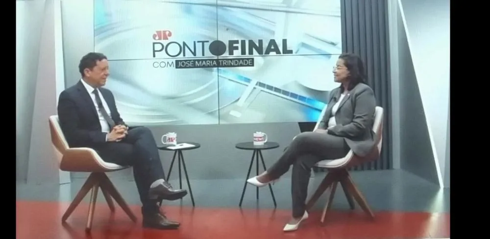 Na foto a deputada federal Gisela Simona e o jornalista José Maria da jovem pan 