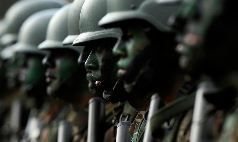 FORÇAS ARMADAS PELA DEMOCRACIA